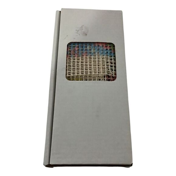 Wonderart Chocolate Lab Latch Hook Rug Kit Dog Pillow 12 x 12 NEW Open Box Caron - Picture 5 of 15